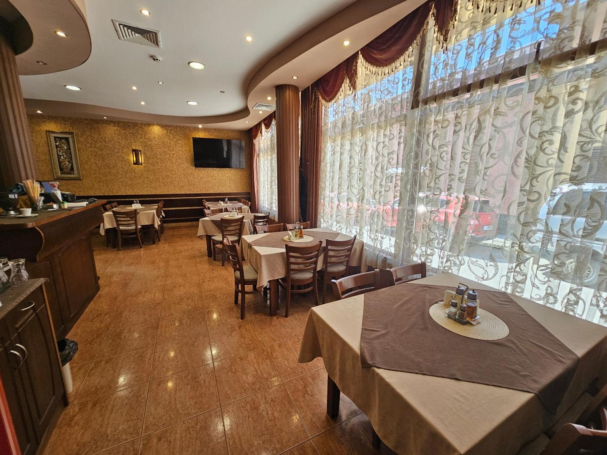 Family Hotel Jeri ヴェリングラード エクステリア 写真