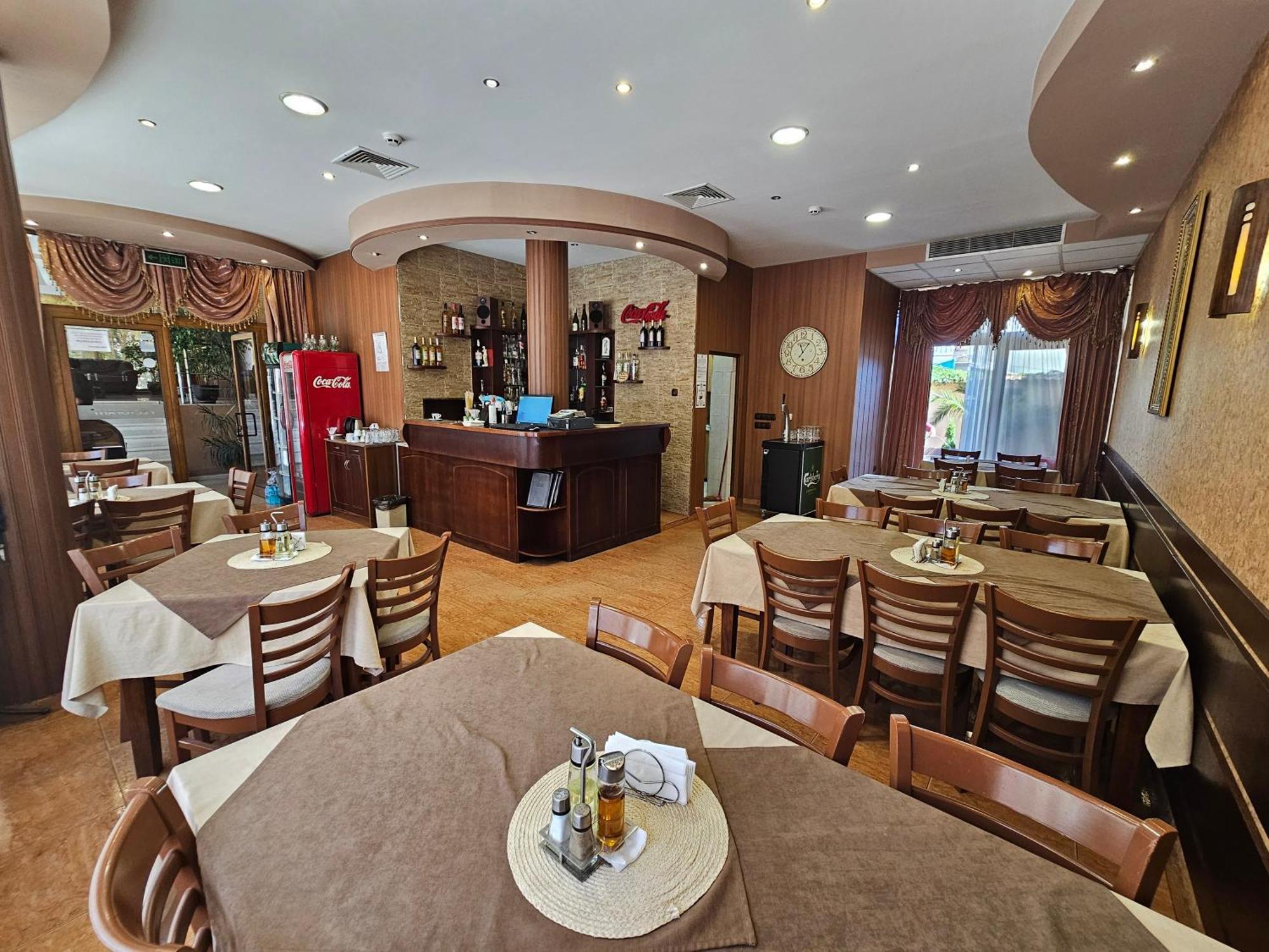 Family Hotel Jeri ヴェリングラード エクステリア 写真