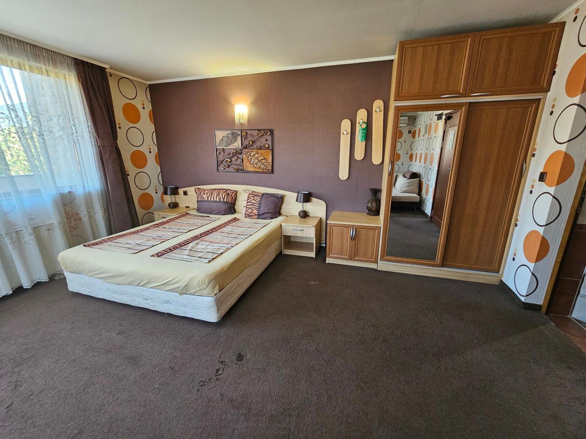 Family Hotel Jeri ヴェリングラード エクステリア 写真