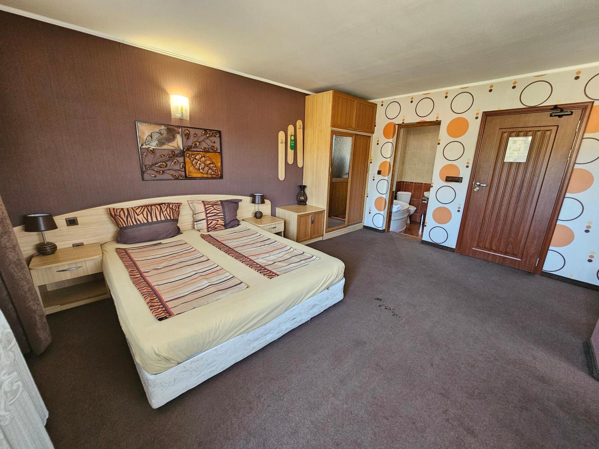 Family Hotel Jeri ヴェリングラード エクステリア 写真